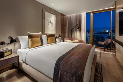 Deluxe Room - City View