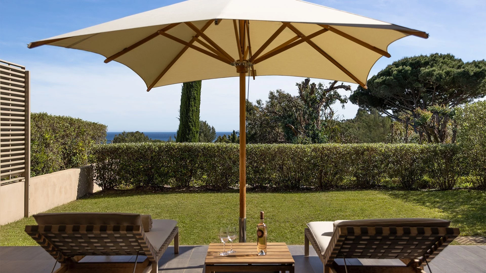 Junior Suite Garden & Sea View