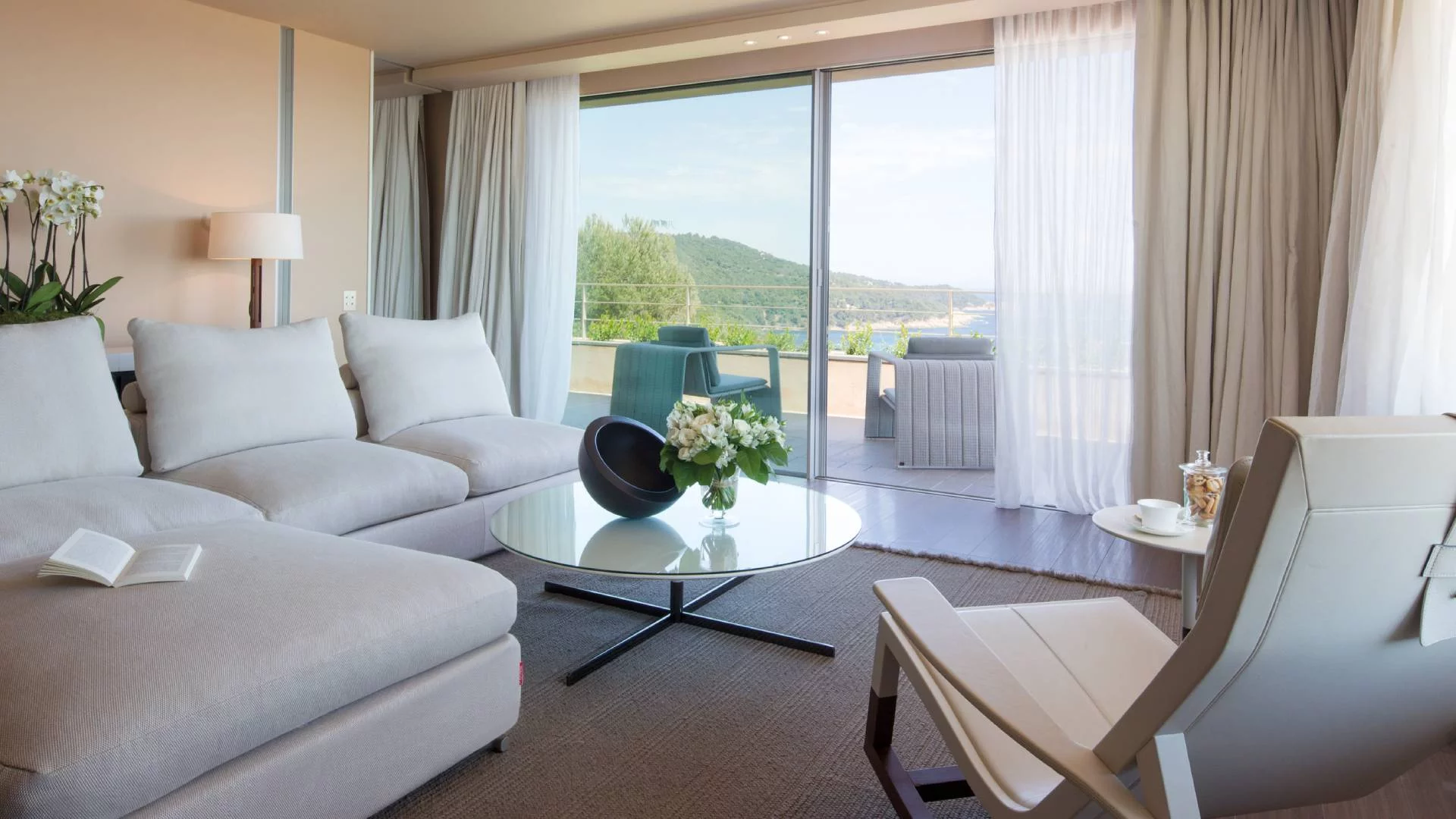 Taillat Suite