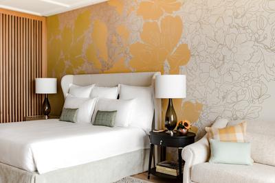 Champagne Junior Suite