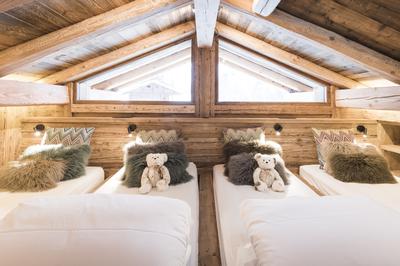 Chalet Carline