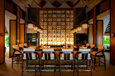 Sails Bar