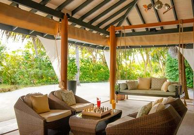 Sails Bar