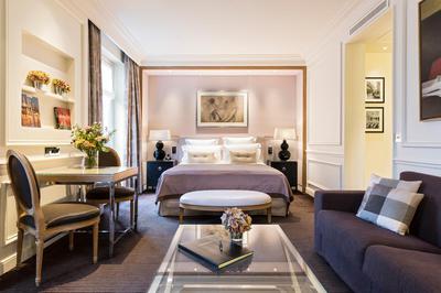 Junior Hotel Room