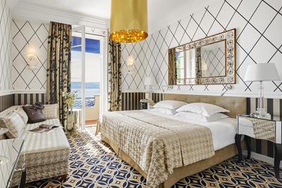 Deluxe Sea View Room