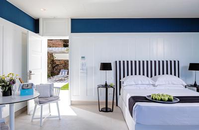 Superior Suites