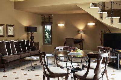 Deluxe Family Suites