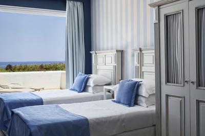 Deluxe Family Suites