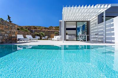 Superior Suites