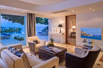 Presidential Spa Pool Villas