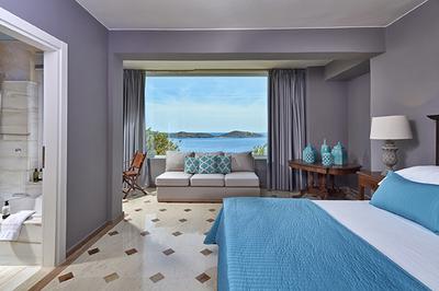 Aegean Pool Villas