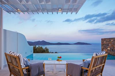 Superior Suites