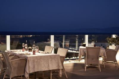 Daphni Restaurant