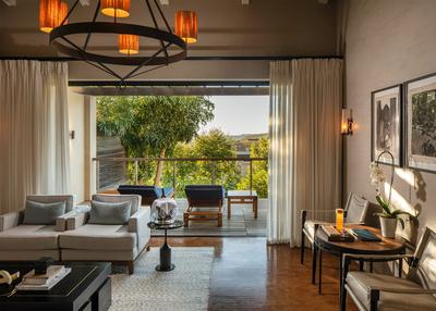 Luxury Lodge