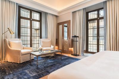 Palacio Family Room