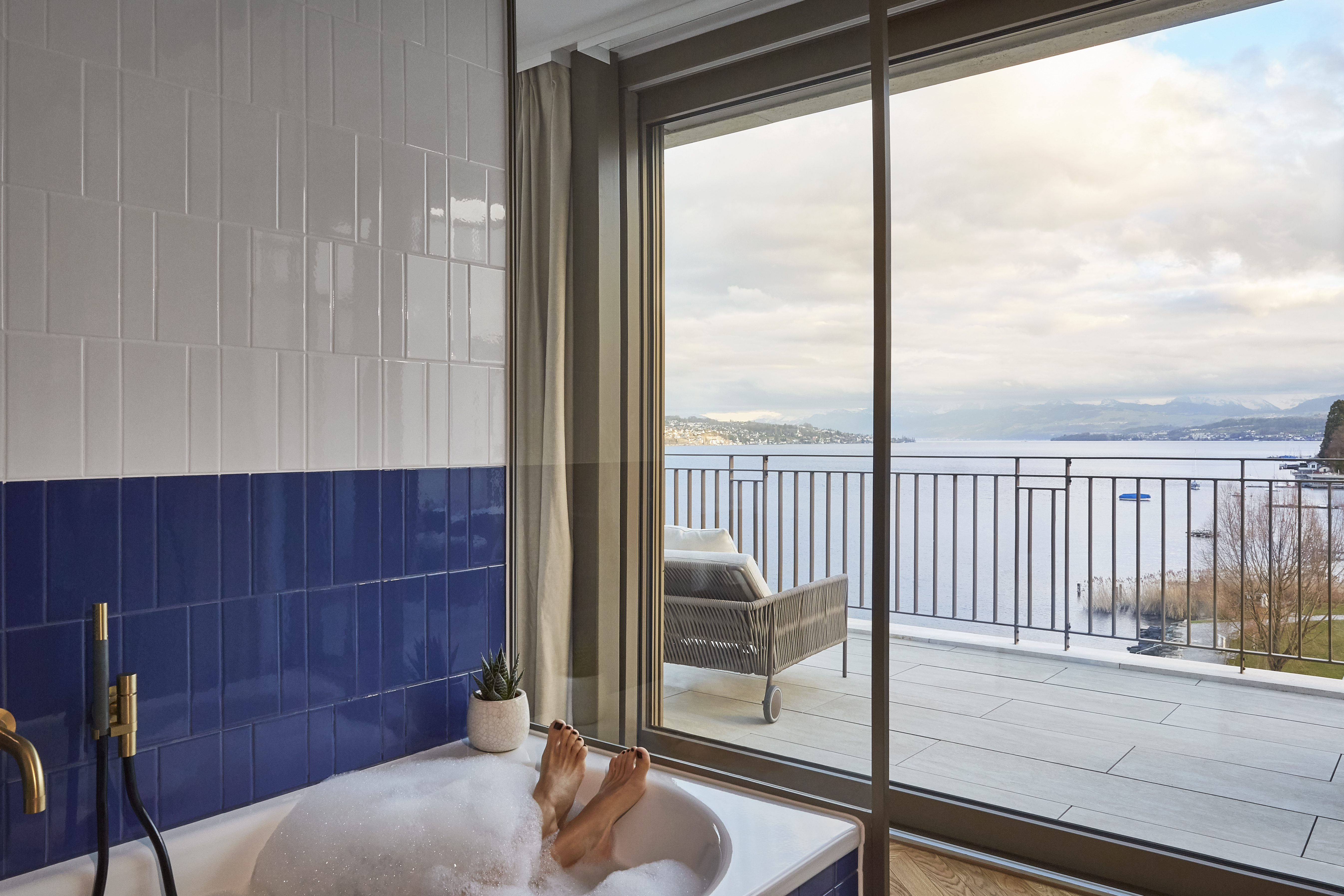 Penthouse One Bedroom Suite