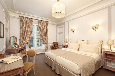 Prestige Room