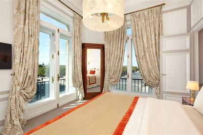 Eiffel Suite