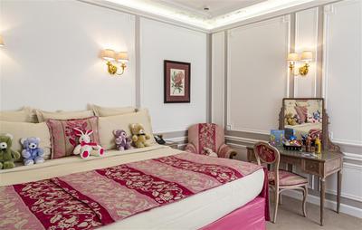 Room Family Hotel Regina Paris
