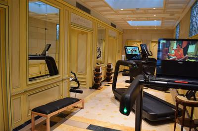 Fitness Hotel Regina Paris