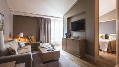 Elegant Nature Junior Suite - Lake View