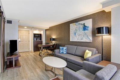 ParkHotelLondon LifestyleQueenQueenSuite