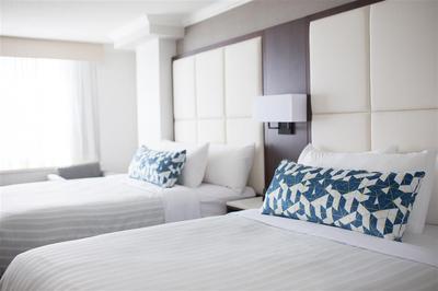 ParkHotelLondon LifestyleQueenQueenSuite