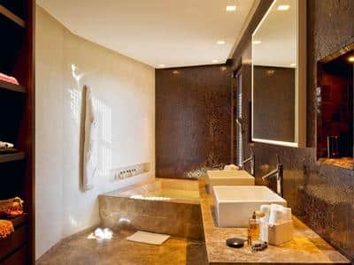 Deluxe Suite - Garden View