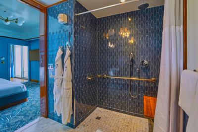 Signature Suite