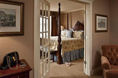 The Saint Paul Hotel image
