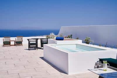Honeymoon Suite Jetted Tub Sea View