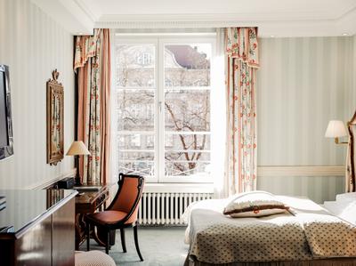 Deluxe Room, Single