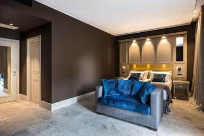 Prestige Room