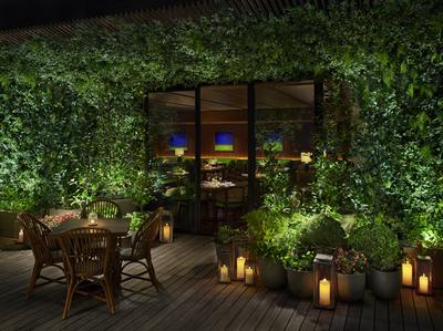 Eating & Drinking - The Jade Room Garden Terrace