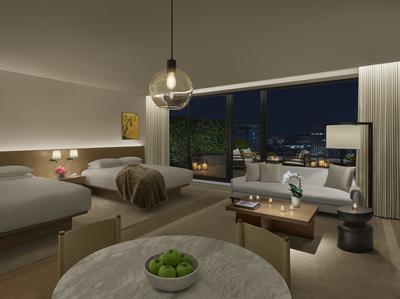 Larger Guest Room, City View, Balcony