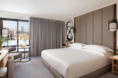 Deluxe Balcony Room