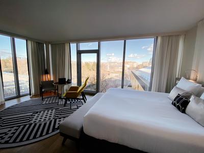 Executive Room