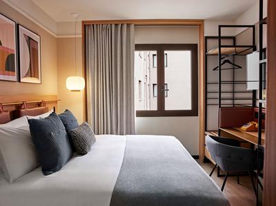 Essential Queen Bed