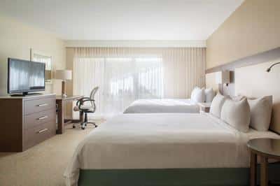 Queen/Queen Resort View Guest Room