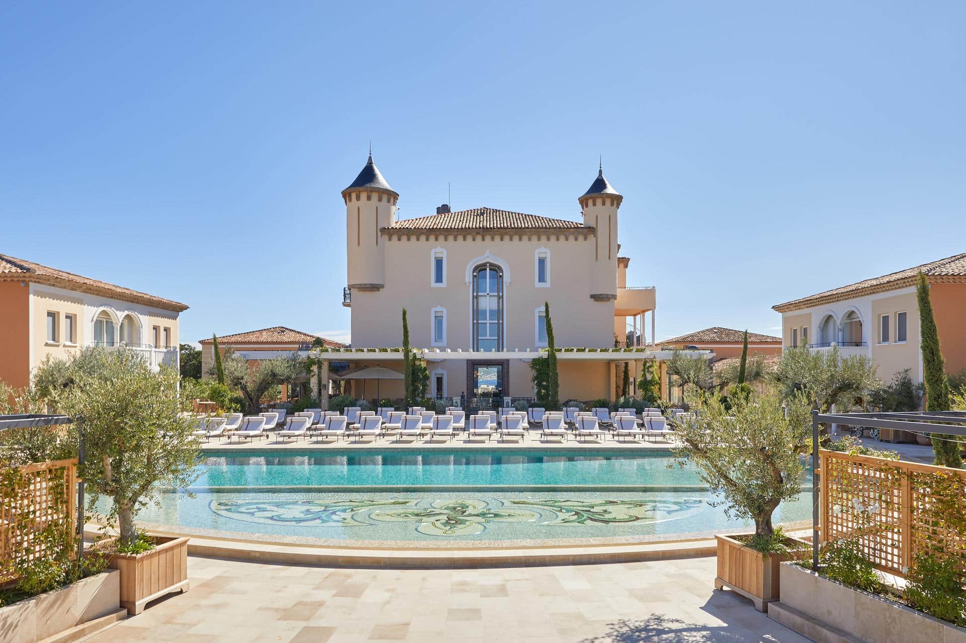 4 Bedroom Residence
