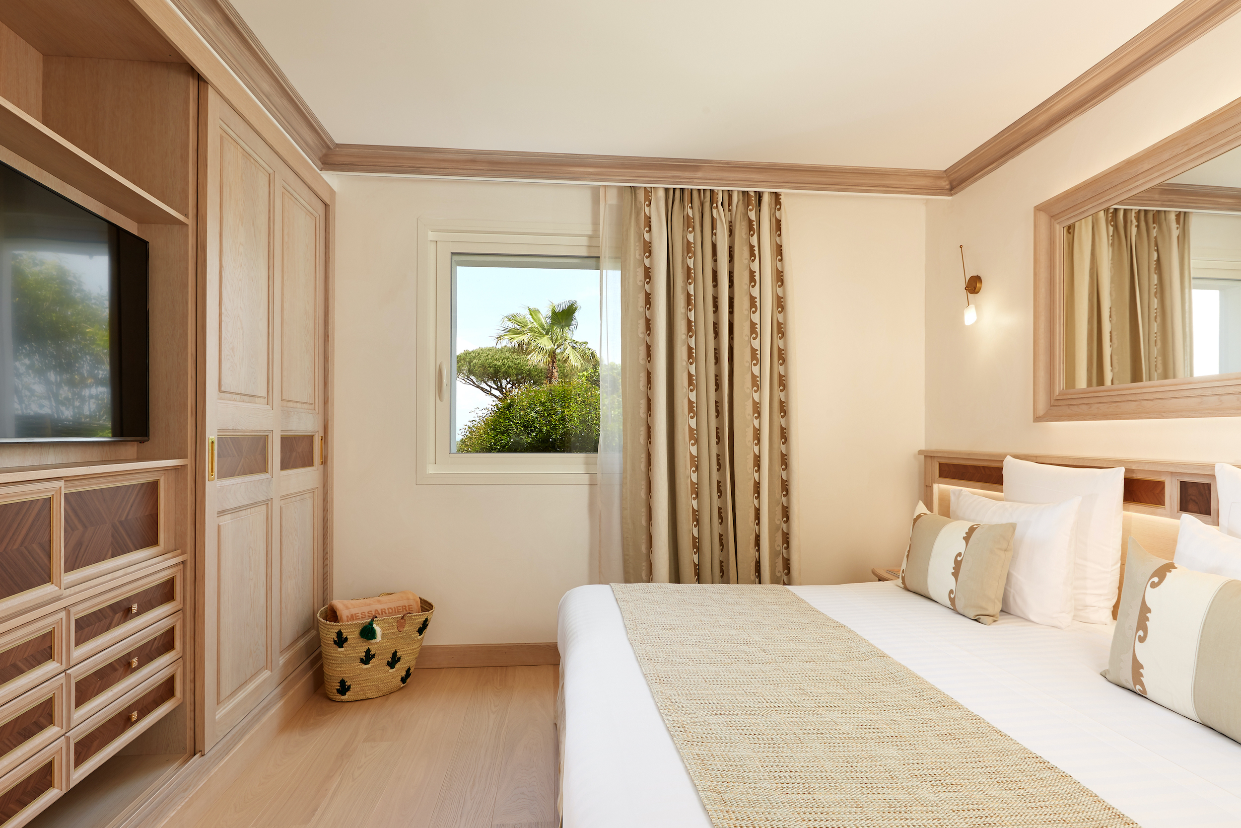 Seaview Suite