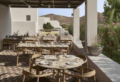 Mr E Restaurant