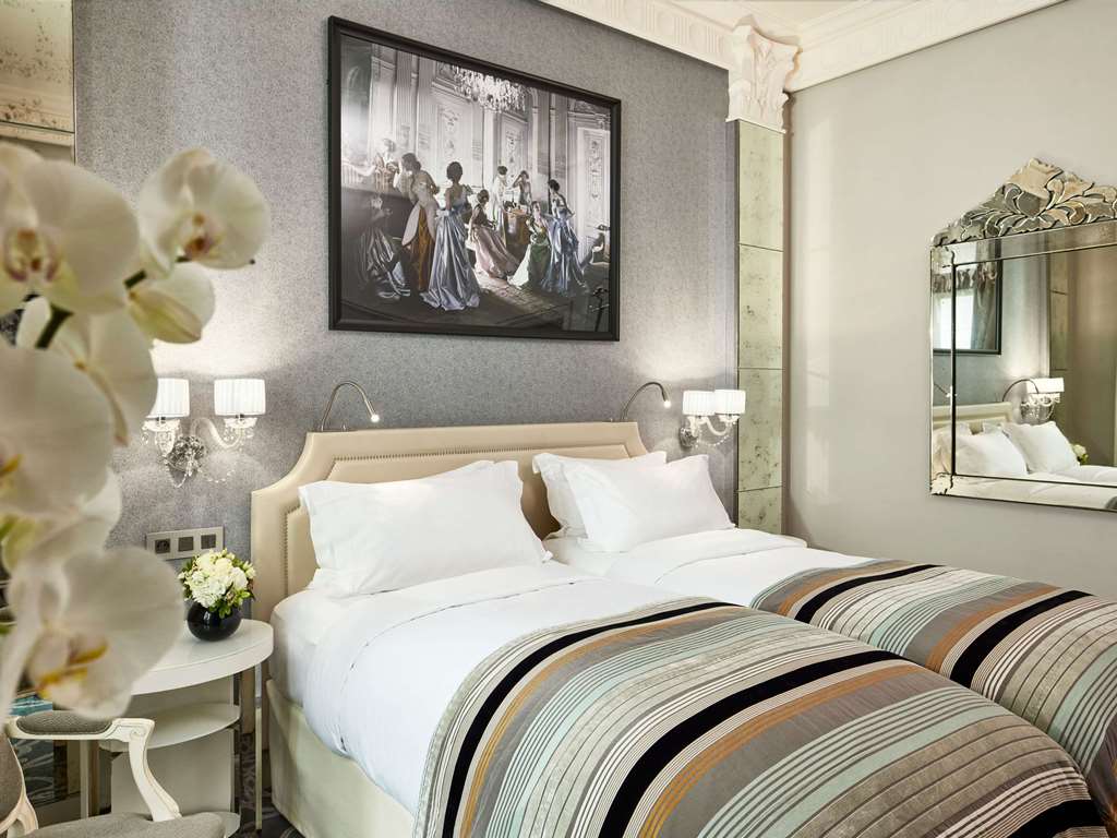 Luxury Room - Twin