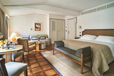 Junior Suite Village View