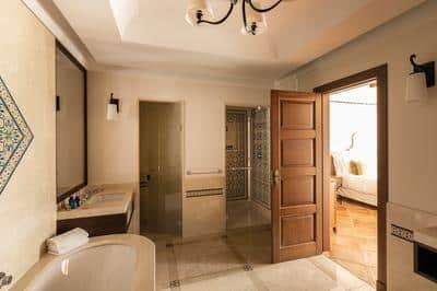 Exclusive Suite