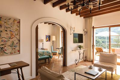 Exclusive Suite