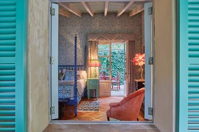 Designer Suite by Matthew Williamson