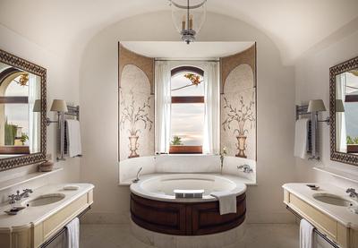 Caruso Suite