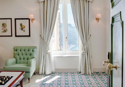 Deluxe Sea View Terrace Suite