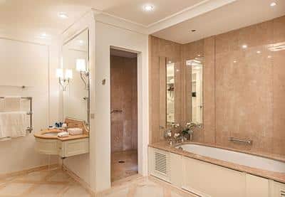 Deluxe Suite Historic Building - Donatello